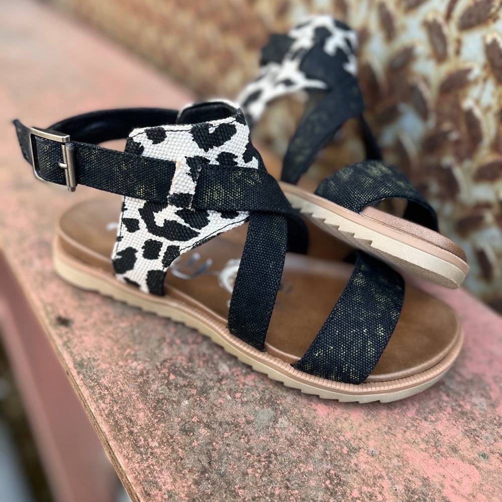 Very G Jayla Cow Print Sandals Size 9.5 Western Boutique Comfort - Picture 3 of 8